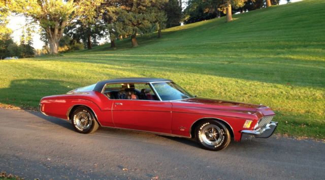 1972 Buick Riviera GS - photo 2