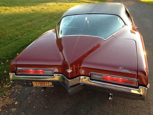 1972 Buick Riviera GS - photo 4