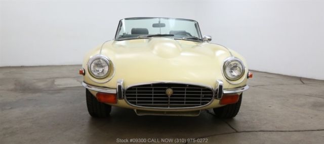 1972 Jaguar XK Roadster - photo 2