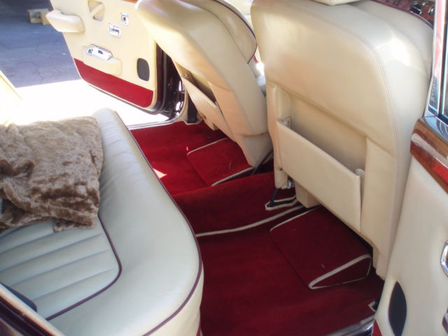 1972 Rolls-Royce Silver Shadow Burgundy - photo 4