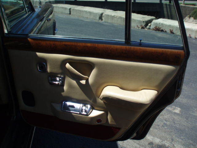 1972 Rolls-Royce Silver Shadow Burgundy - photo 5