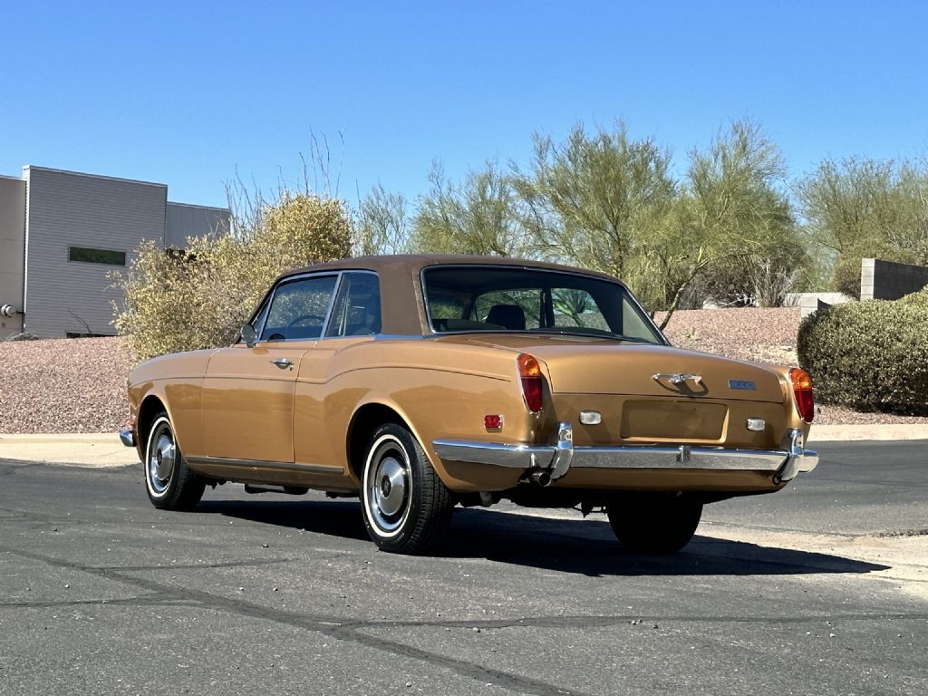 1972 Rolls-Royce Corniche Mulliner Park Ward Two Door Saloon (FHC - photo 4