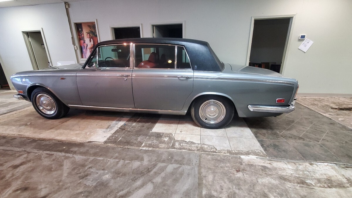 1972 Rolls-Royce Silver Shadow - photo 2