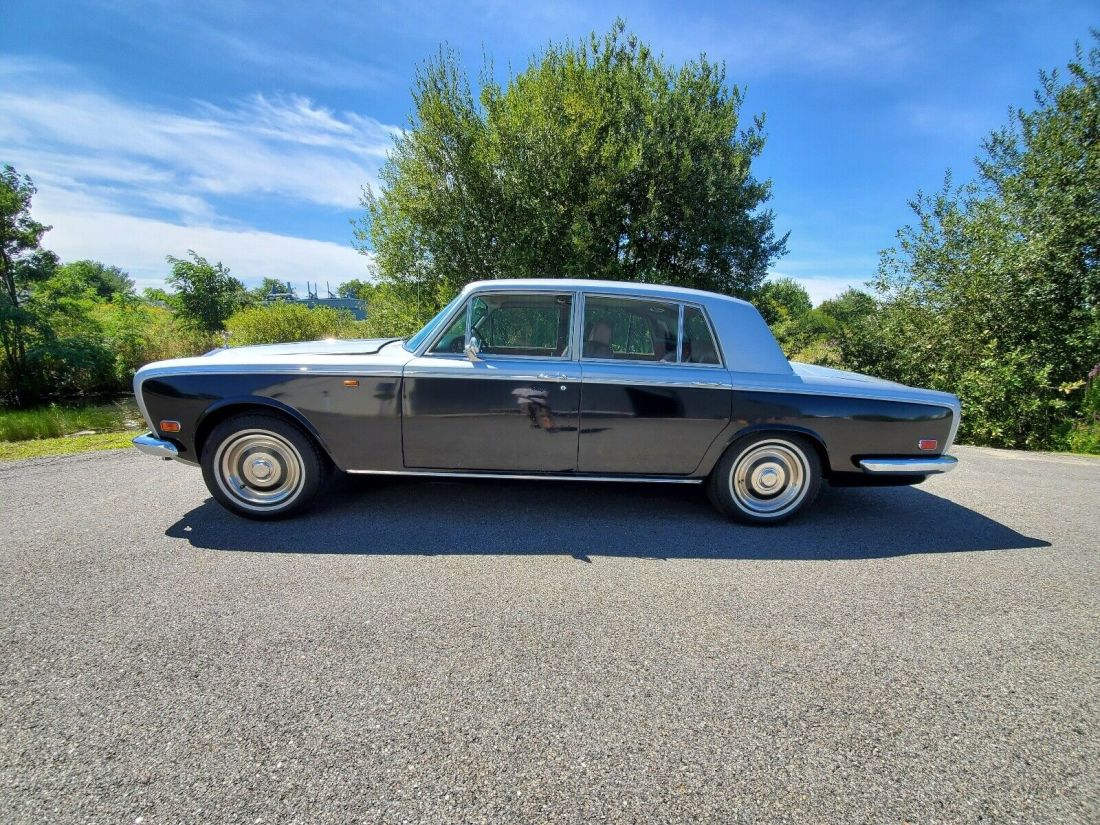 1972 Rolls-Royce Silver Shadow Sedan Grey RWD Automatic 1972 Rolls-Royce Silver Shadow
