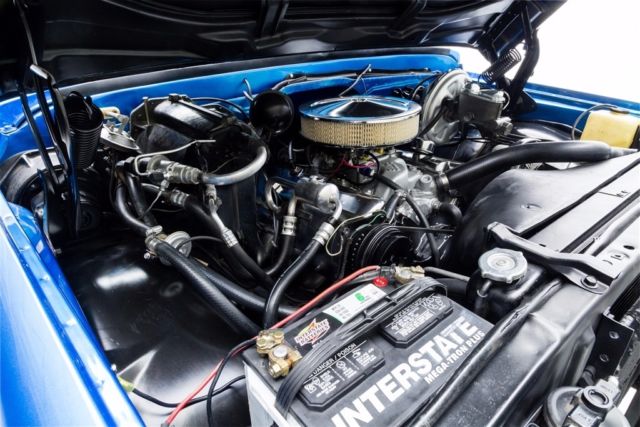 1972 GMC Jimmy Sapphire Blue Metallic 454 A/C - photo 7