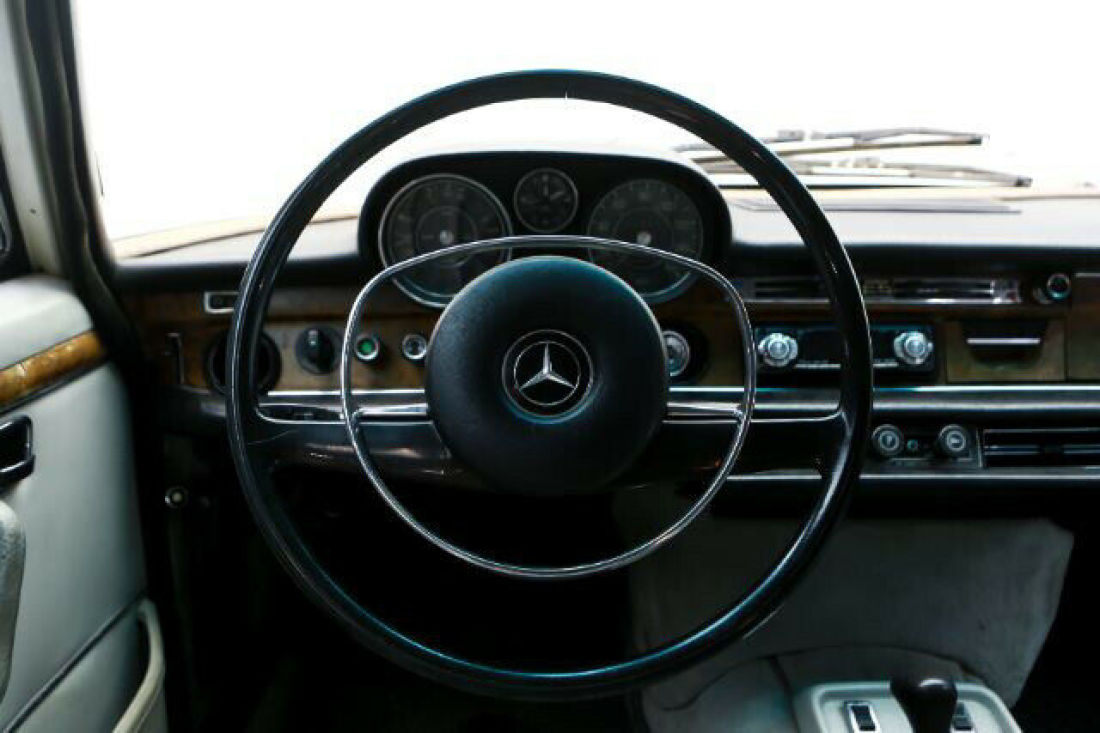 1972 Mercedes-Benz 300-Series Sedan - photo 11