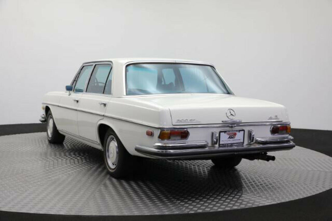 1972 Mercedes-Benz 300-Series Sedan - photo 7