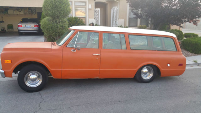 1972 Suburban bagged air ride low rider custom restored 1972 Chevrolet Suburban