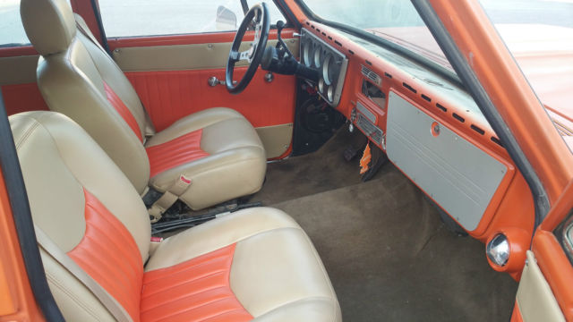 1972 Chevrolet Suburban - photo 10
