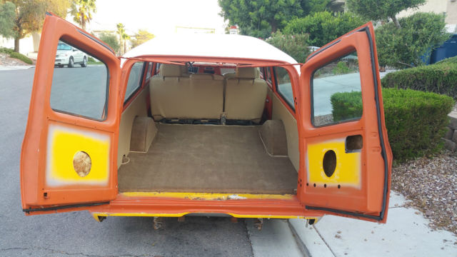 1972 Chevrolet Suburban - photo 7