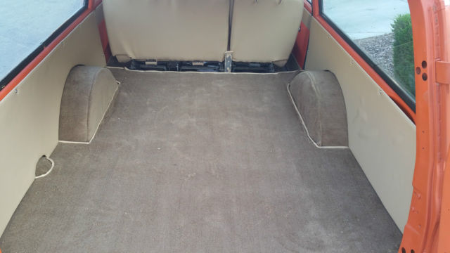 1972 Chevrolet Suburban - photo 8