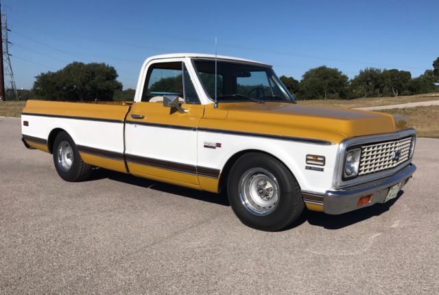 1972 Super Cheyenne C-10 Ochre and white LWB 1972 Chevrolet C-10 super cheyenne