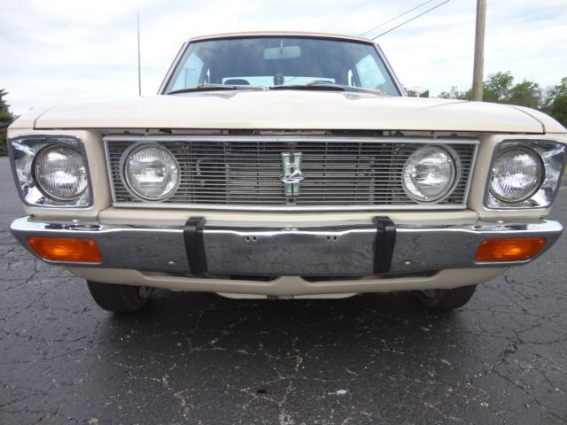 1972 Toyota Carina Deluxe (MK1 Corolla and Celica chassis) RARE JDM TA12L-HA 1972 Toyota Corolla