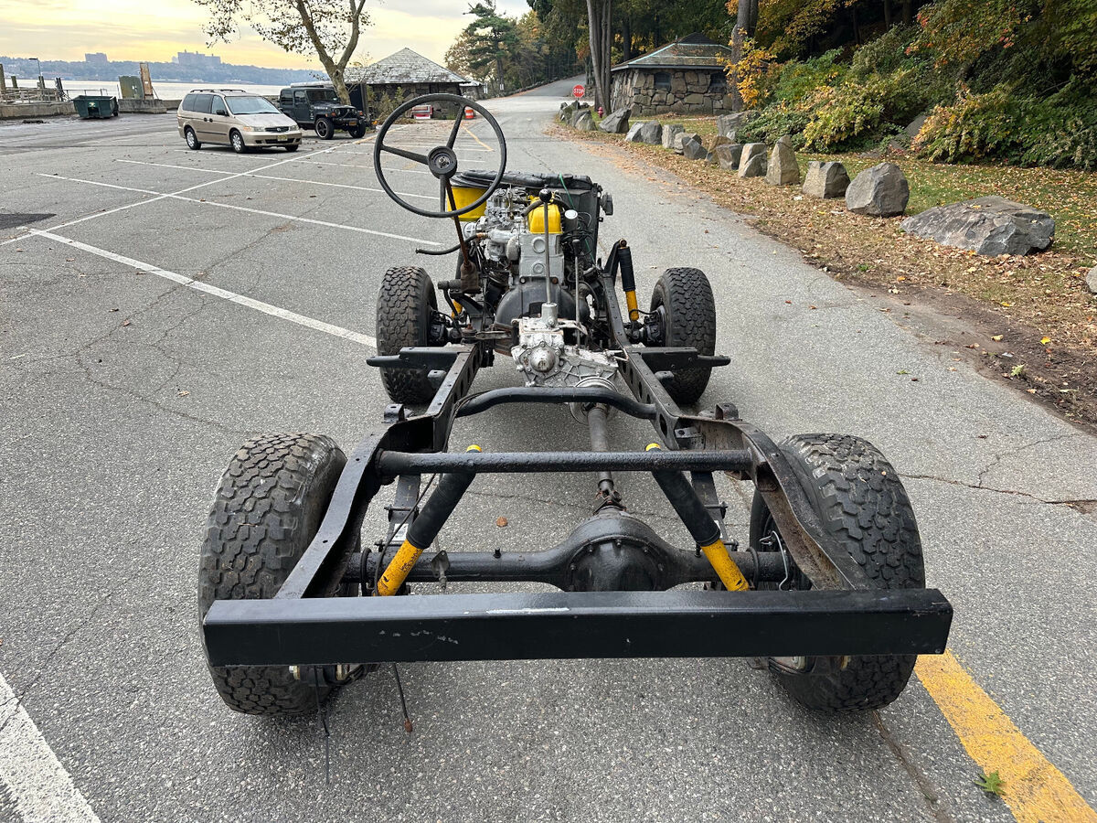 1972 Toyota FJ 40 Chassis Motor & Trans - photo 6