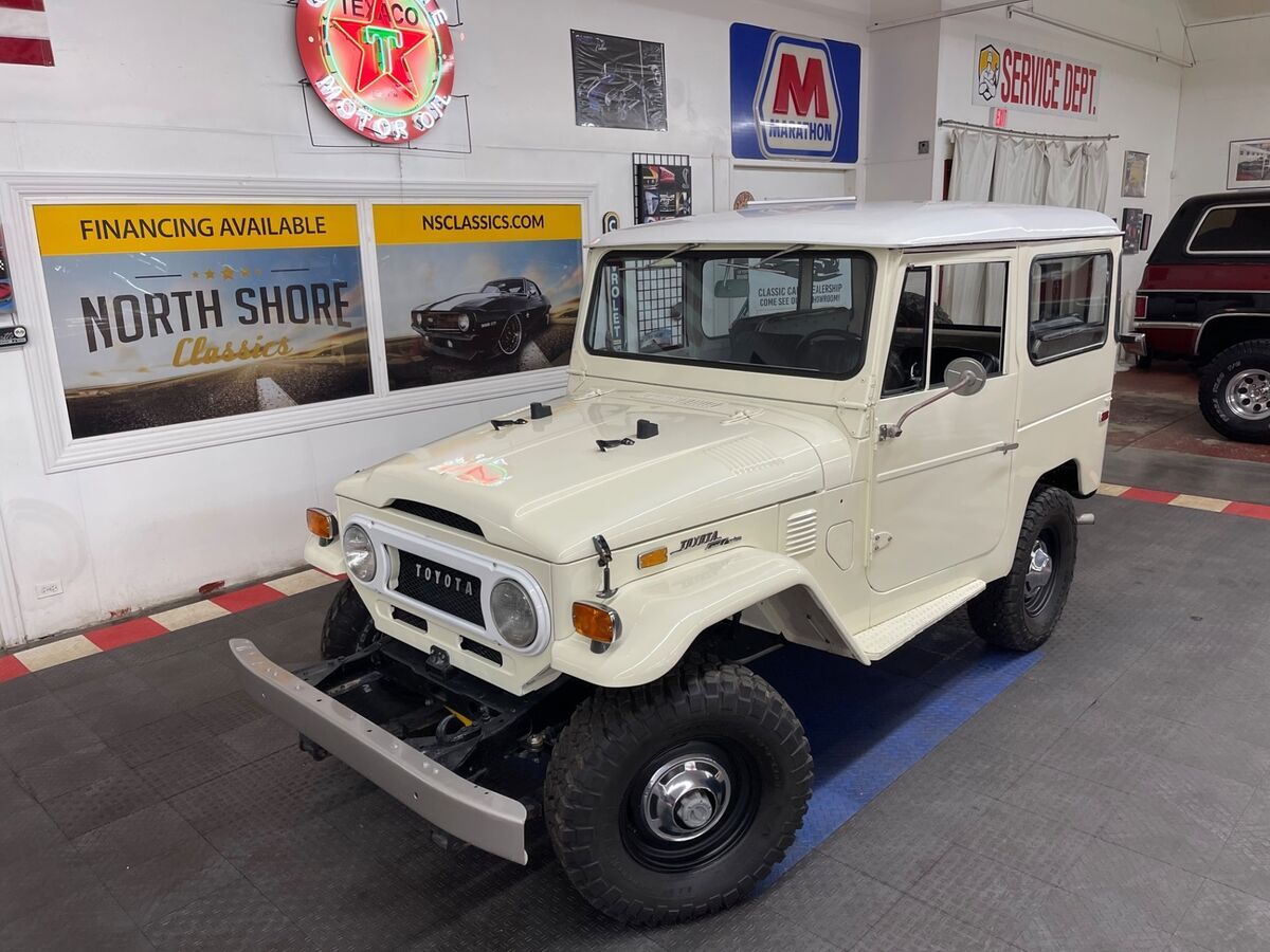 1972 Toyota FJ 40, CREAM/WHITE with 68,621 Miles available now! 1972 Toyota FJ 40 - VINTAGE SUV - 4 WHEEL DRIVE -SEE VIDEO