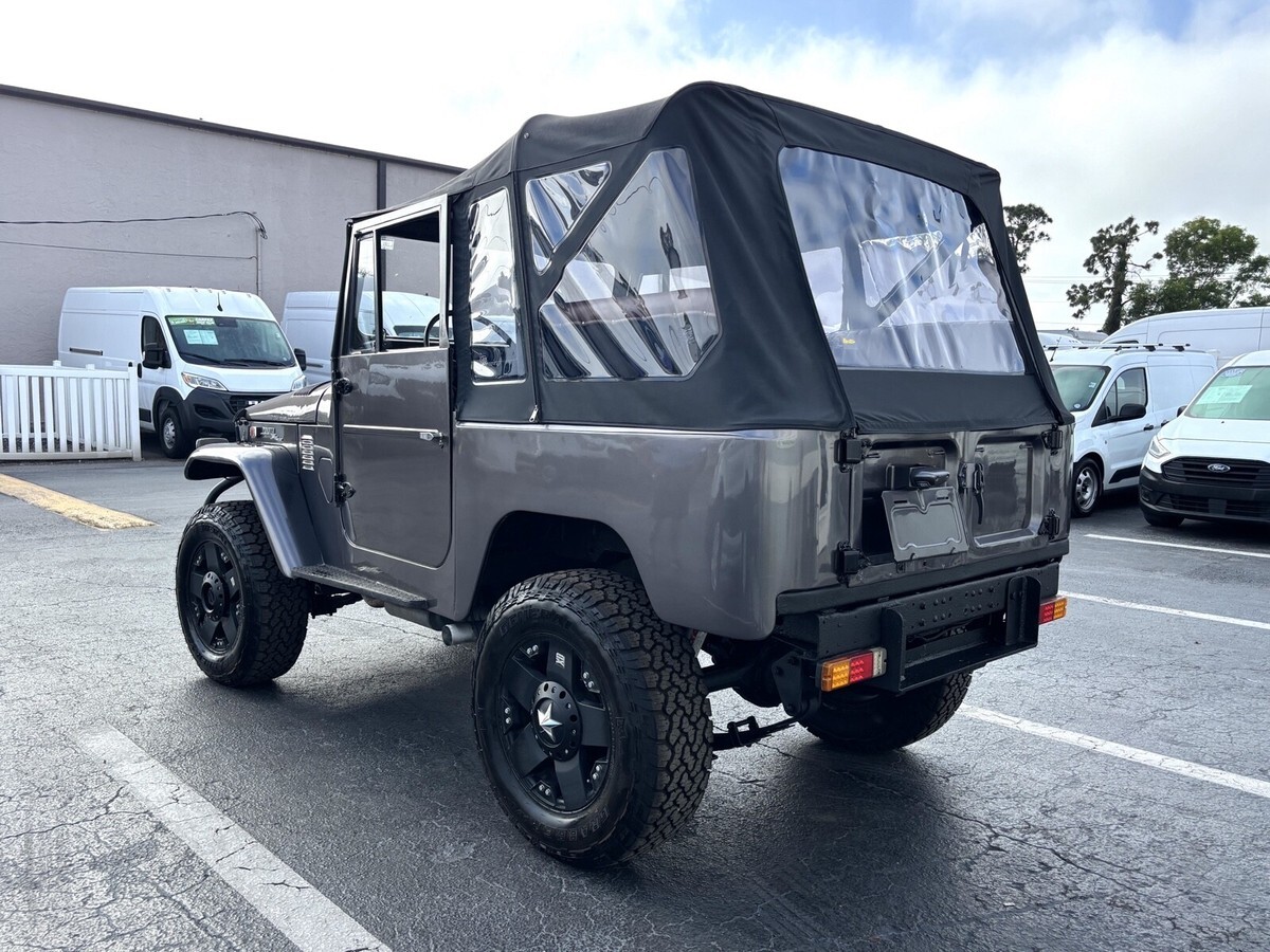 1972 Toyota FJ Cruiser - photo 4