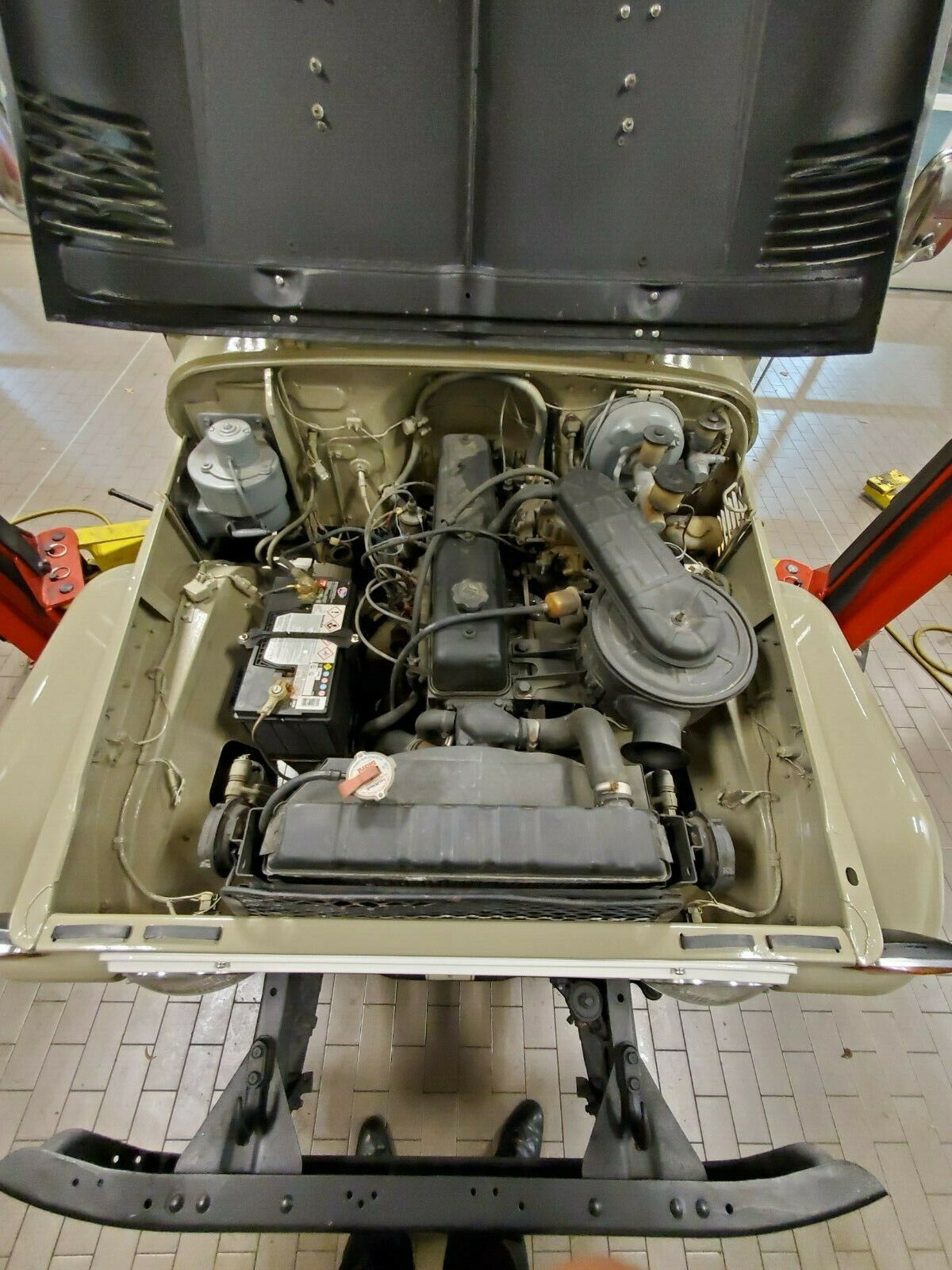 1972 Toyota Land Cruiser FJ40 - photo 11