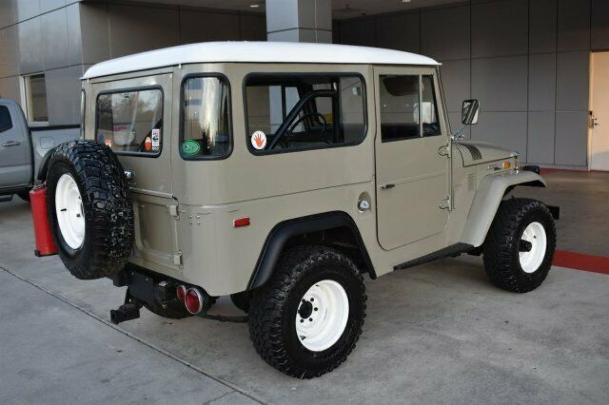 1972 Toyota Land Cruiser FJ40 - photo 4