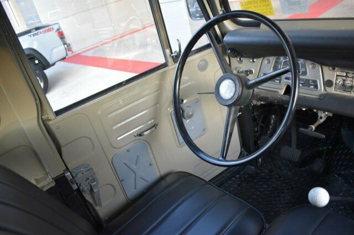 1972 Toyota Land Cruiser FJ40 - photo 5