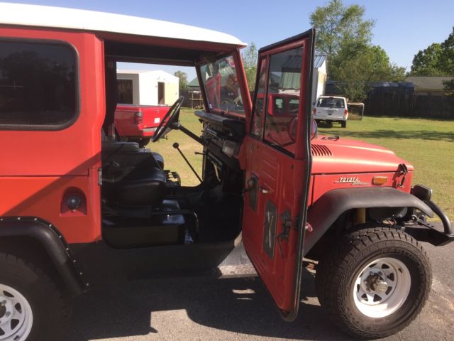 1972 Toyota Land Cruiser FJ40 - photo 12