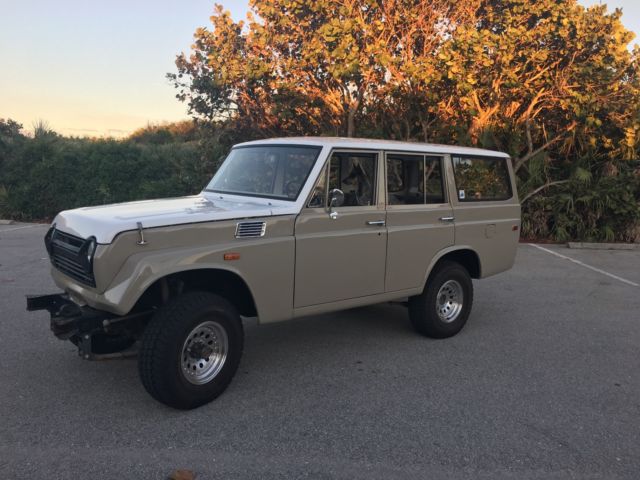 1972 Toyota Land Cruiser FJ55 - photo 2
