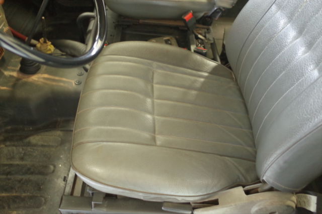 1972 Toyota Land Cruiser FJ40 - photo 12