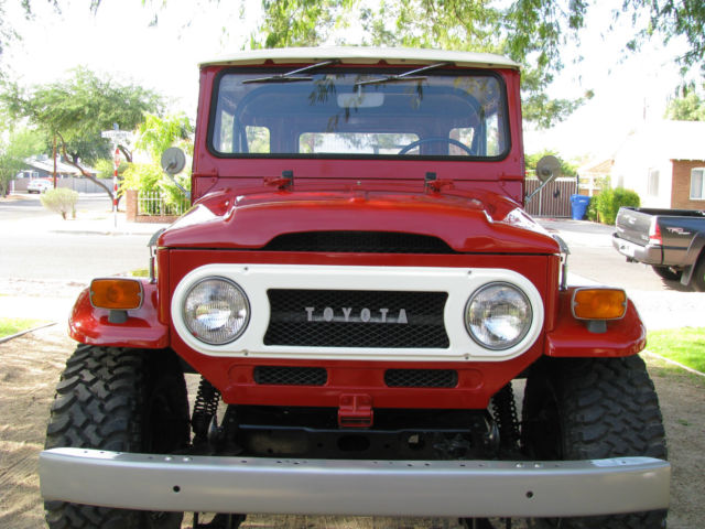 1972 TOYOTA LAND CRUISER FJ40 LANDCRUISER PERFECT FOR CHRISTMAS! 1972 Toyota Land Cruiser FJ40