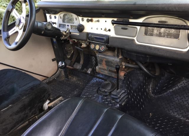 1972 Toyota Land Cruiser FJ40 - photo 8