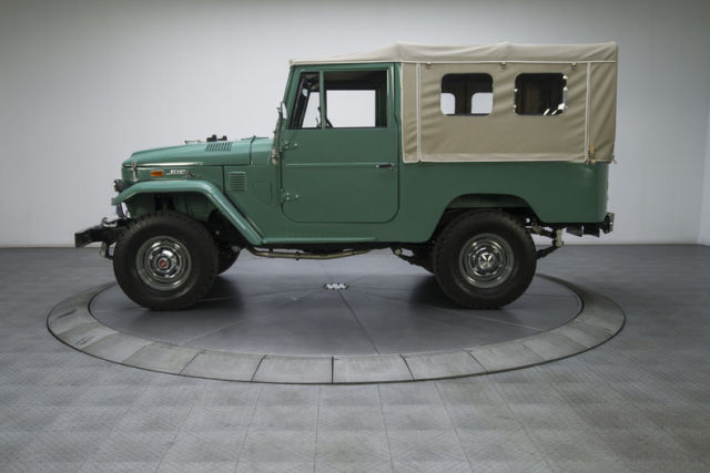 1972 Toyota Land Cruiser FJ43 - photo 10