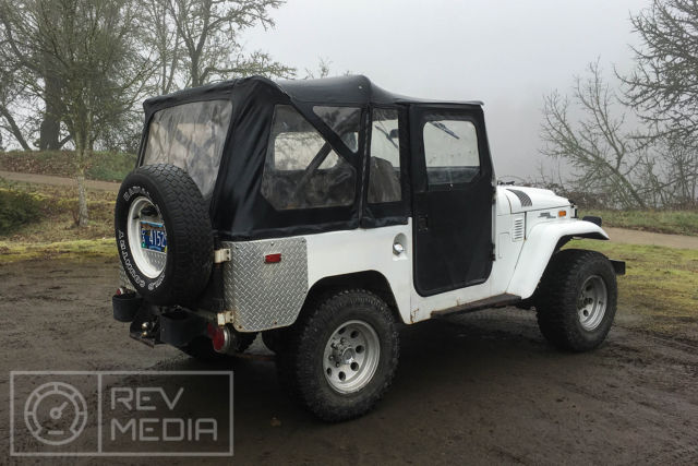 1972 Toyota Land Cruiser FJ40 - photo 3