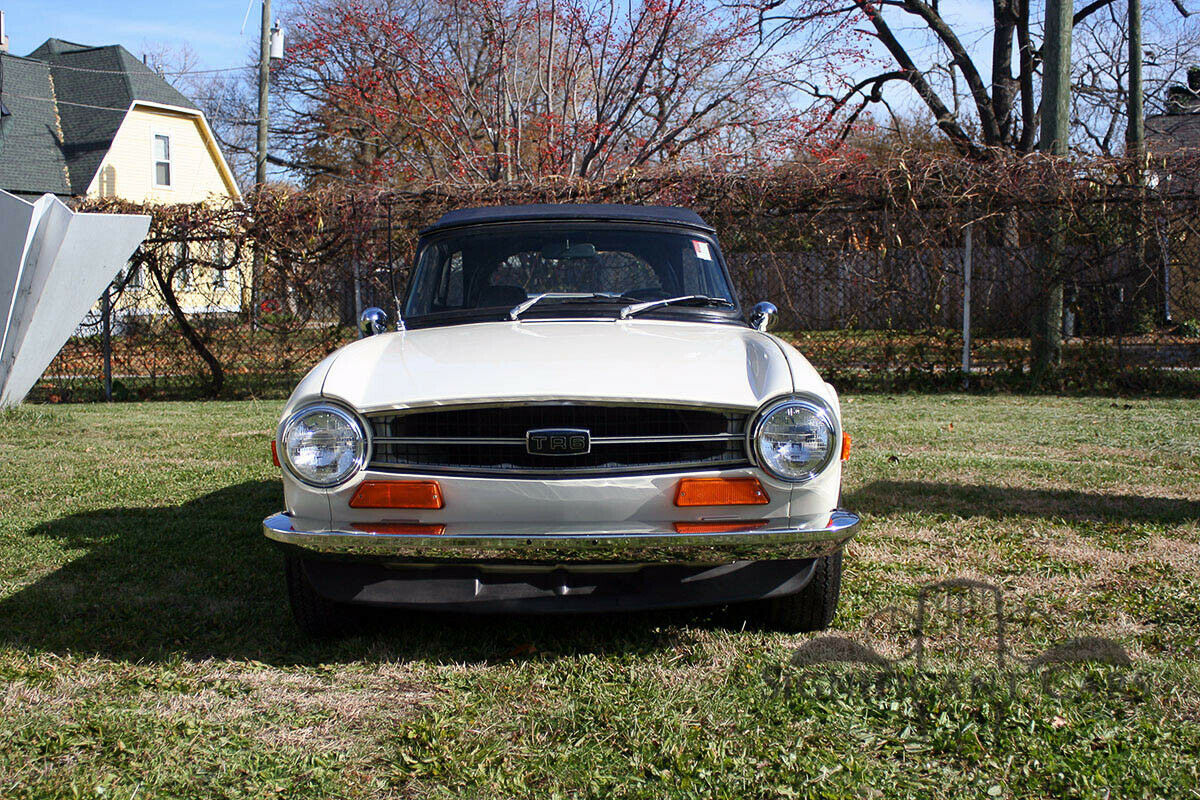 1972 Triumph TR-6 - photo 2