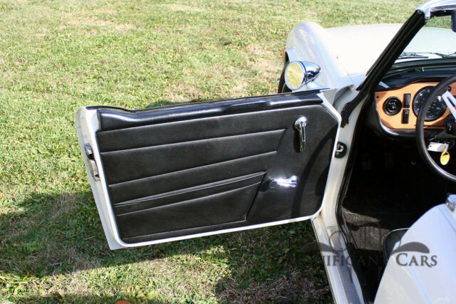 1972 Triumph TR-6 - photo 7