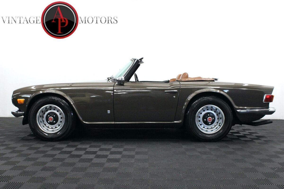 1972 Triumph TR-6 67K Miles I6 Engine Restored! - photo 7