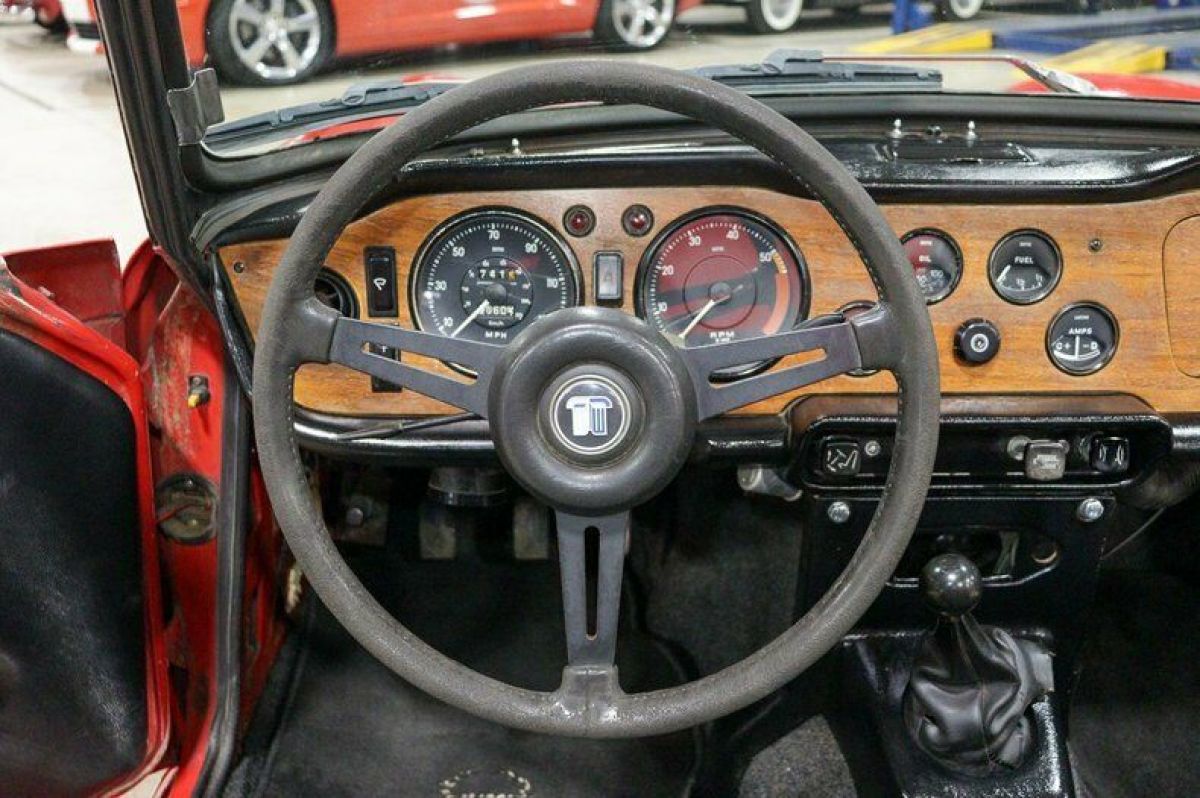 1972 Triumph TR-6 - photo 12
