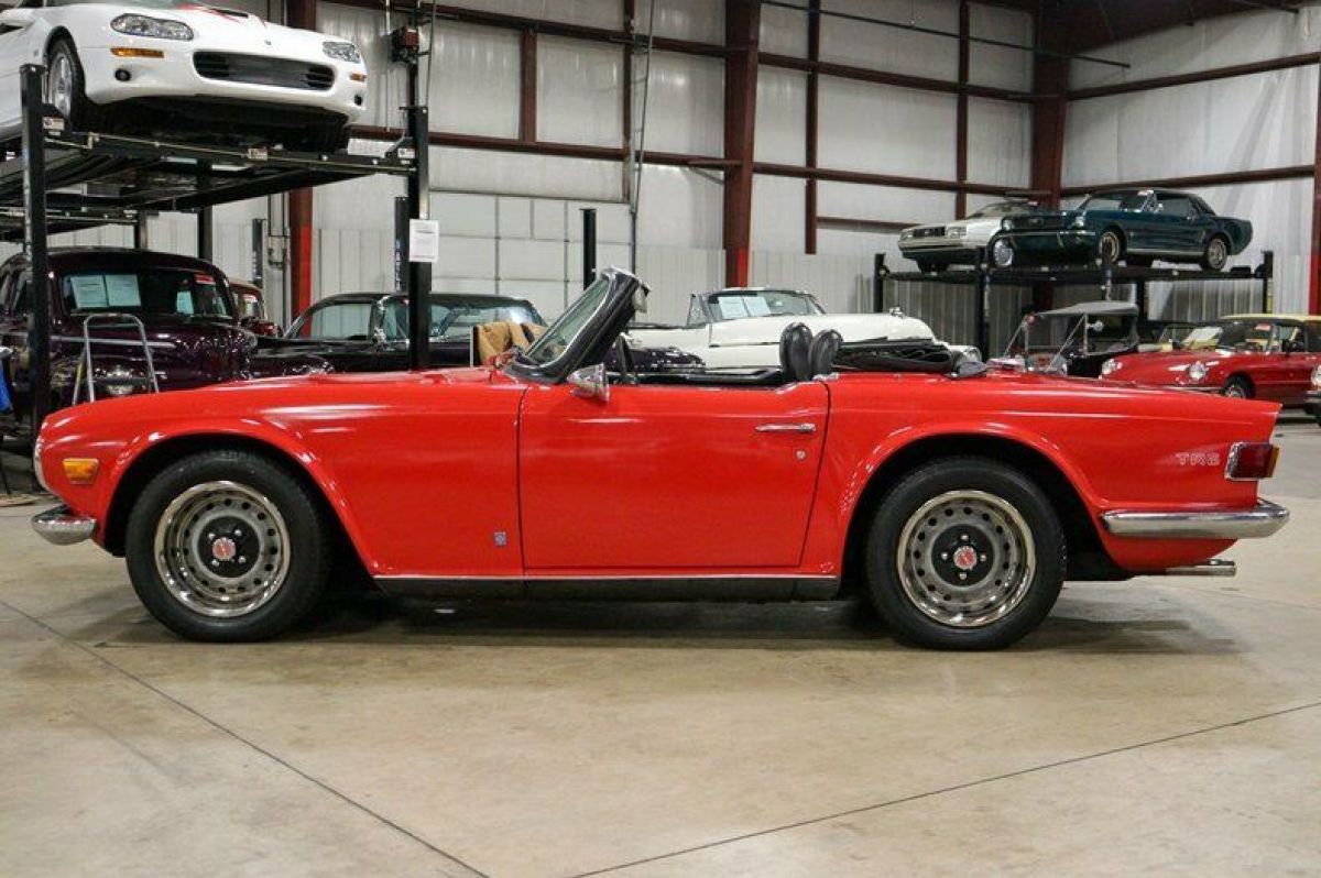 1972 Triumph TR-6 - photo 2