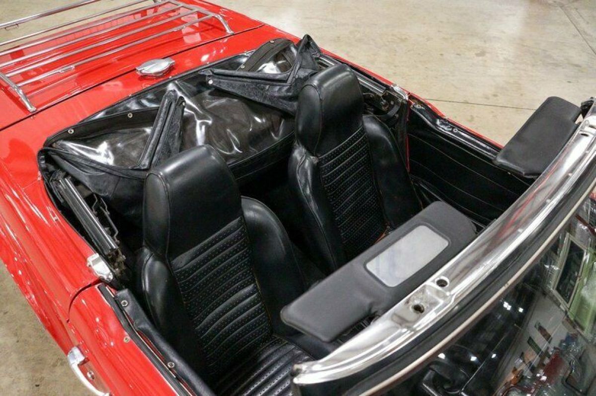 1972 Triumph TR-6 - photo 10