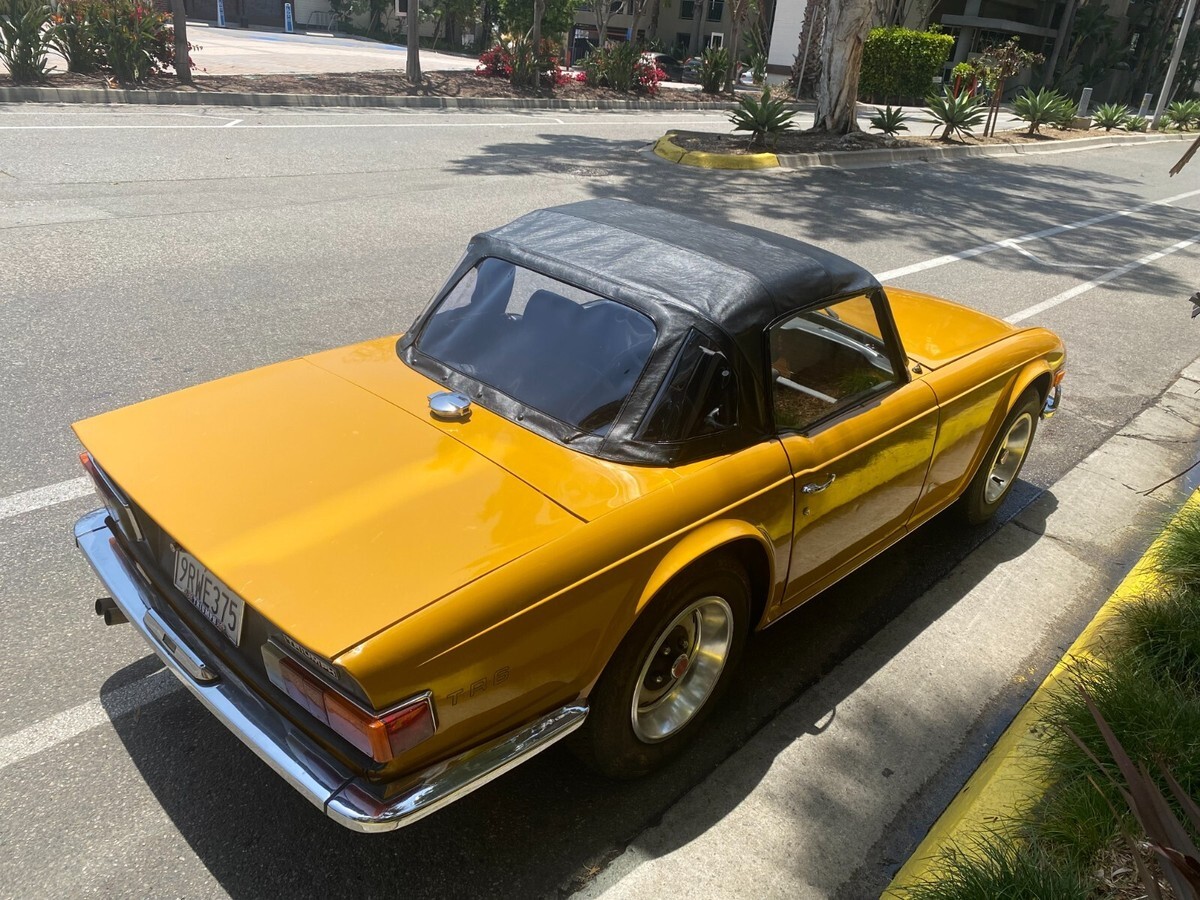 1972 Triumph TR-6 Absolutely Beautiful Rust Free California Example. - photo 12