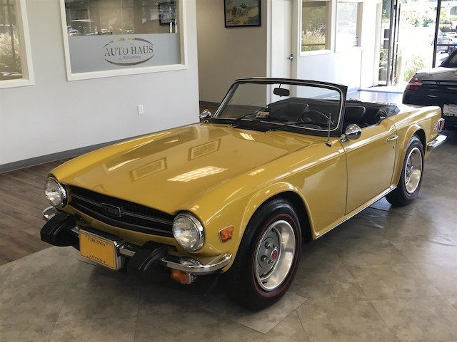 1972 TRIUMPH TR6 - LOOKS/RUNS/DRIVES GREAT! ONE-OWNER! ONLY 15K ORIGINAL MILES! 1976 Triumph TR-6