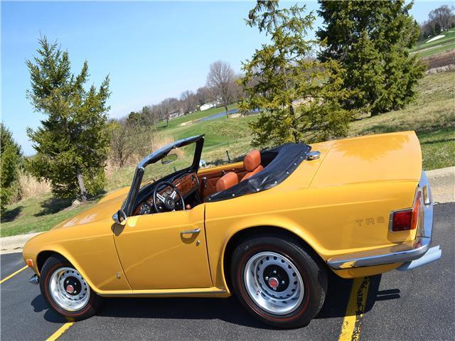 1972 Triumph TR-6 -- - photo 4