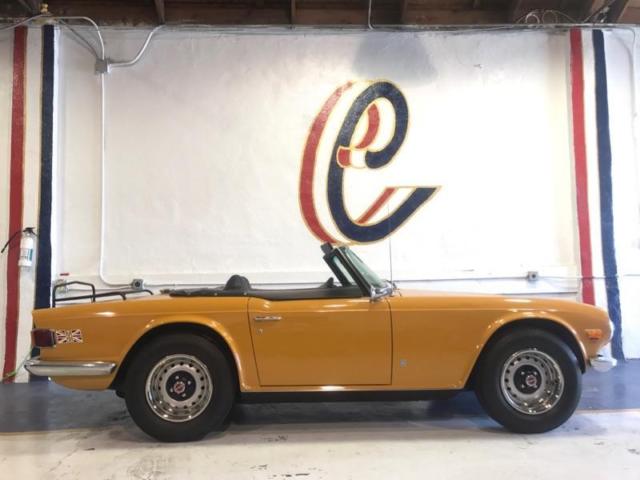 1972 Triumph TR-6 - photo 2
