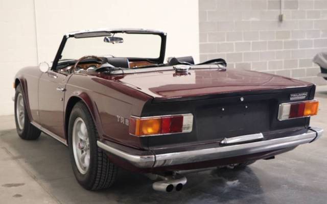 1972 Triumph TR6 with overdrive -- - photo 7