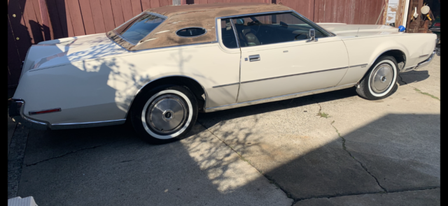 1972 Lincoln Continental - photo 3
