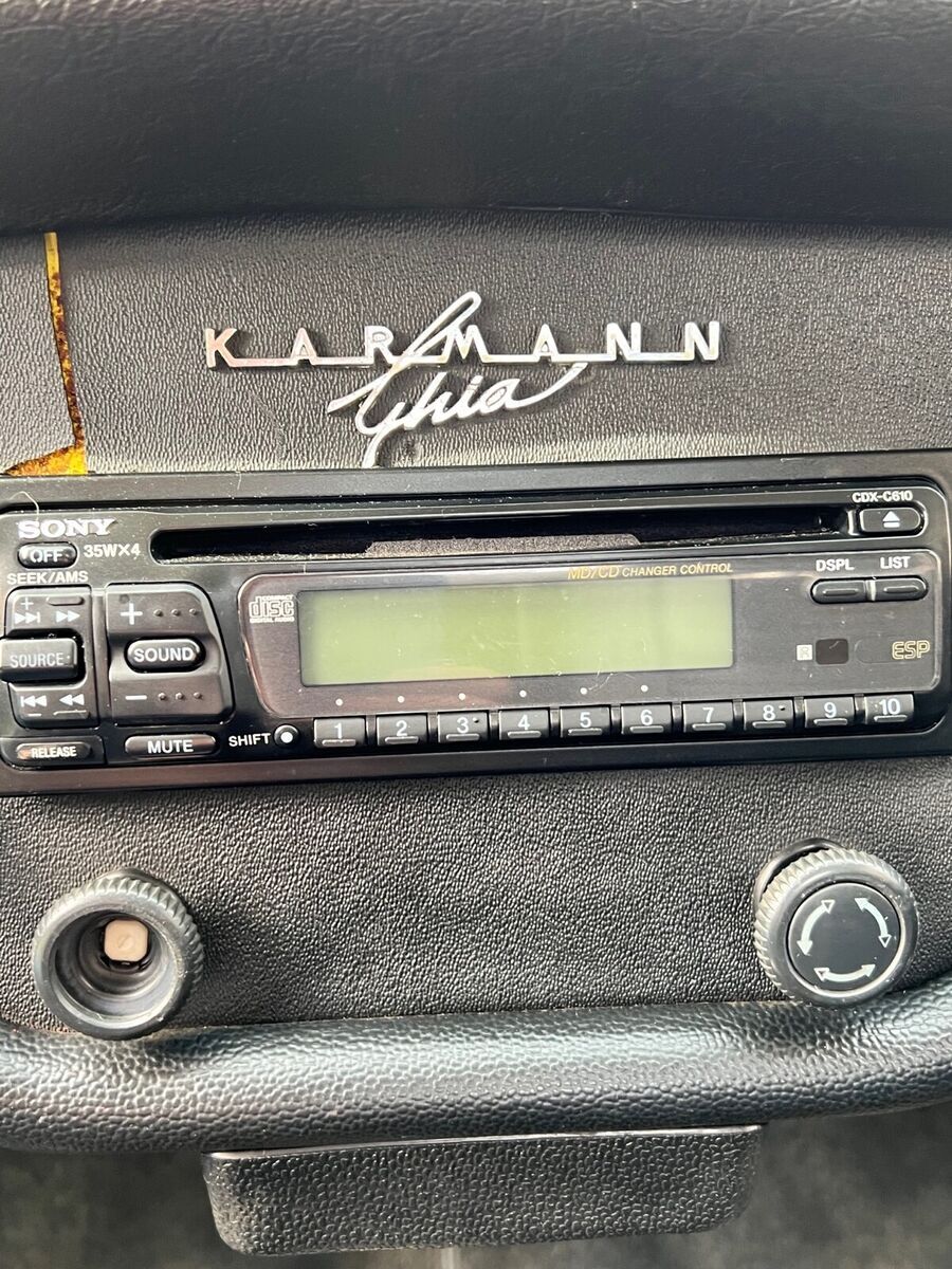 1972 Volkswagen 1600 Karmann-Ghia Coupe - photo 10