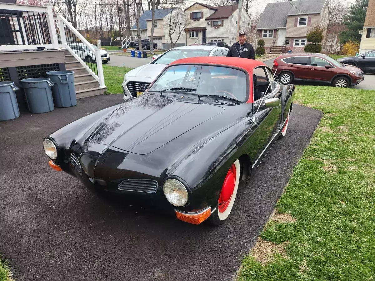 1972 Volkswagen 1600 Karmann-Ghia Coupe Sedan Black 1972 Volkswagen Karmann Ghia