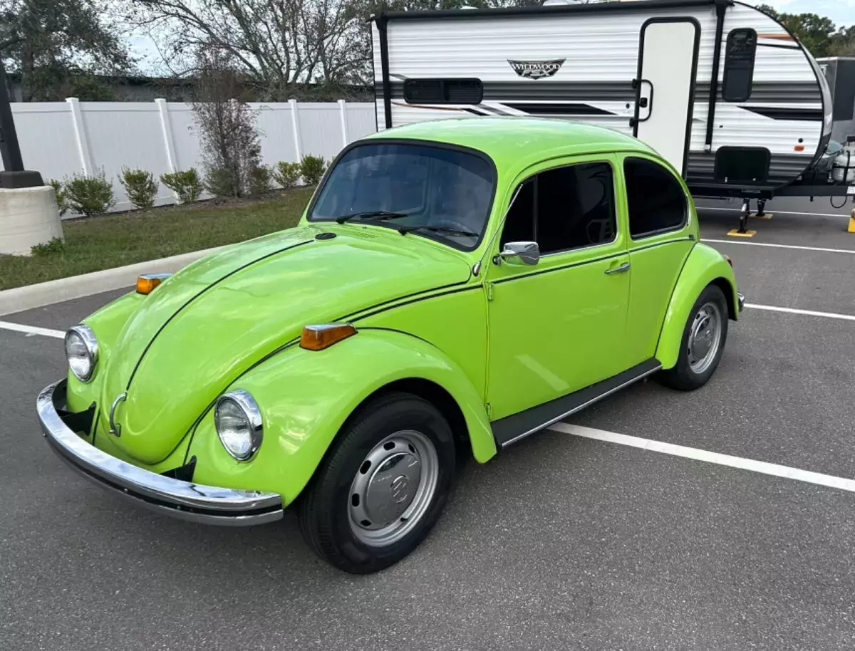 1972 VOLKSWAGEN BEETLE OUTSTANDING CONDITION VERY NICE BEETLE ! RARE COLOR 1972 Volkswagen Beetle - Classic