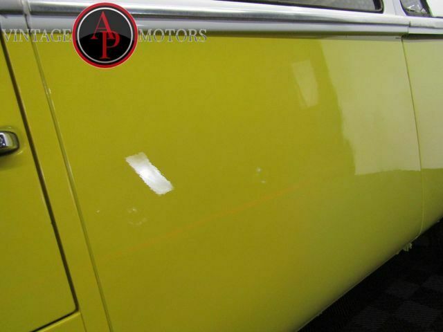 1972 Volkswagen Bus/Vanagon TIN TOP WITH RARE PANORAMIC SUN-ROOF!! - photo 8