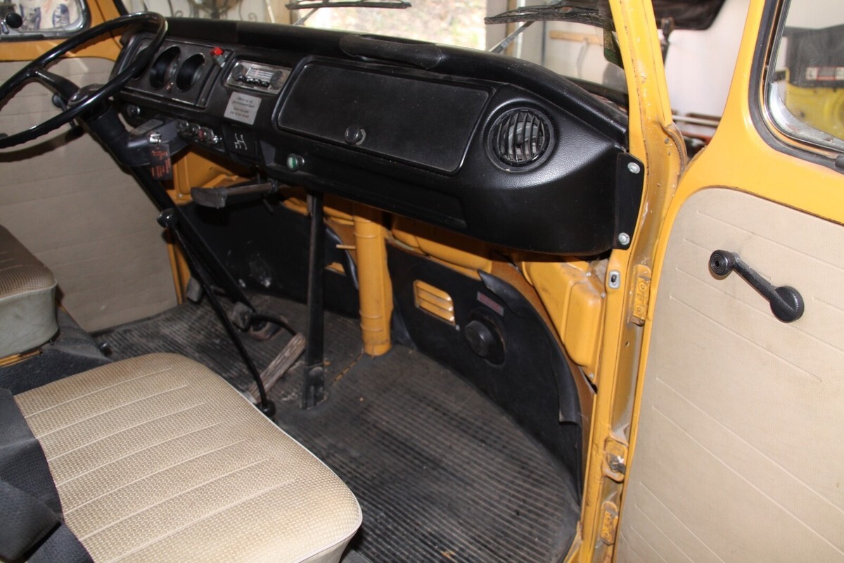 1972 Volkswagen Campmobile - photo 12