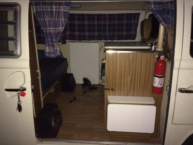 1972 Volkswagen Bus/Vanagon Campmobile - photo 4