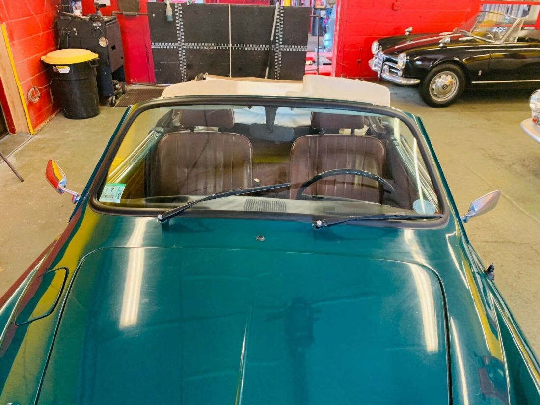 1972 Volkswagen Karmann Ghia CABRIOLET - photo 12