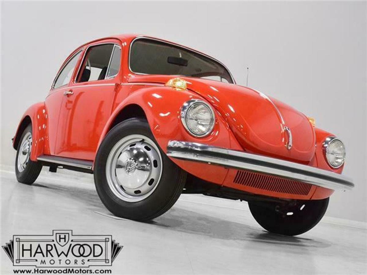 1972 Volkswagen Super Beetle 1786 Miles Kasan Red Coupe 1585 cc flat-four Manua 1972 Volkswagen Beetle-New